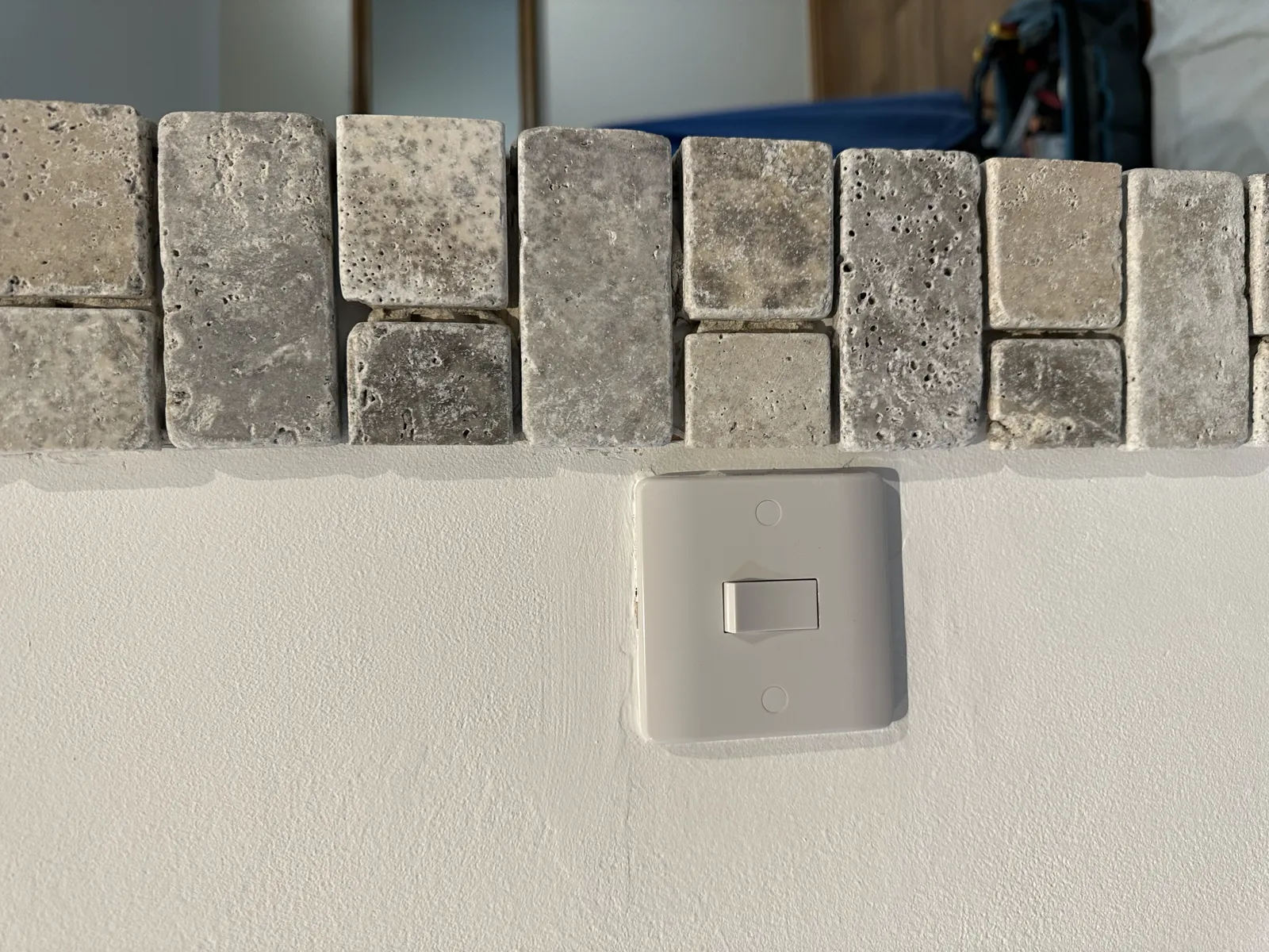 Grey tiled bathroom by Luke Robinson Tiling